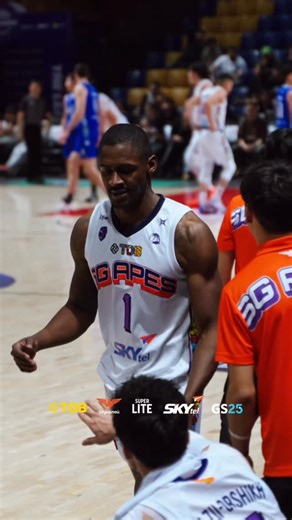 SG APES - Basketball on Instagram: "JORDAN HARRIS! 🔥 13 Points l 2 Steals! @jordanharris2x APES ON TOP! 🦍"