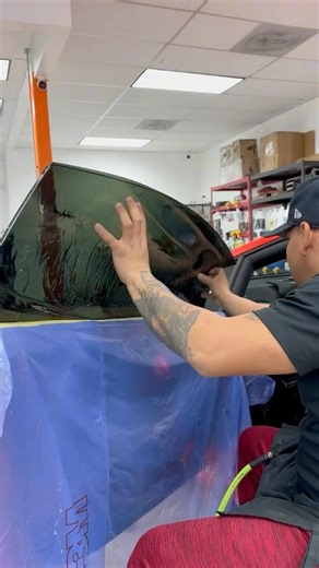 This Huracan STO is receiving excellent heat rejection and more thanks to @milehighcustomsco’ install of FormulaOne Pinnacle ceramic tint 🤜🤛 #LLumar #LLumarwindowtint #LLumarwindowfilm #windowtint #windowfilm #Lamborghini | LLumar Films