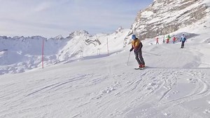 German ski resort opens amid restrictions