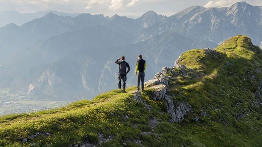 品浩簡介 | PIMCO