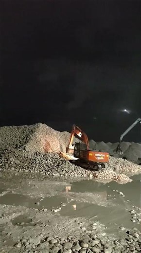 Purple Lightning ⛈️ 🌩️ ⚡