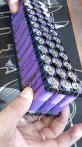 4.8K views · 37 reactions | Manual top balance 18650 battery #DIYSolarSetup #tutorialvideo #reelsvideo #facebookreels #reelsviral #solarenergy #solarsystem #viralvideo #freeenergy #solarpower @followers #followers #followersreels #highlights #trendingnow #trendingvideo #chargecontroller #trendingmusic #facebookreels #reelsviral | Jessie Abarquez | Facebook