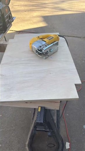 Mobile Router Table Cart Build Part Two.#woodworking #routertable #mobile shop cart