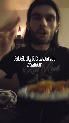 Valentino's Pizza: A Midnight ASMR Indulgence