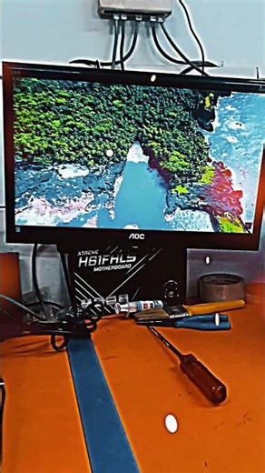 Use a high-quality photo of the HP ProDesk next to the AOC monitor #HPProDesk #BudgetPC #aocmonitor