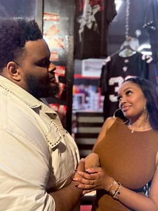 When Momo walks Rafi out of business and back into fraternization! | Kountry Wayne