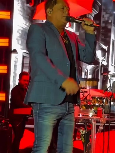 Explore Leonardo's Sertanejo Hits