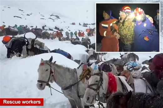 Hundreds trapped on Mt. Everest by massive storm, desperate rescue effort begins