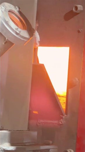 Pallet burner 600 degree temp 🔥😔 .. #travel_with_engineer1829