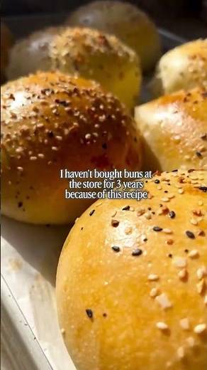 Easy Sourdough Burger Buns
