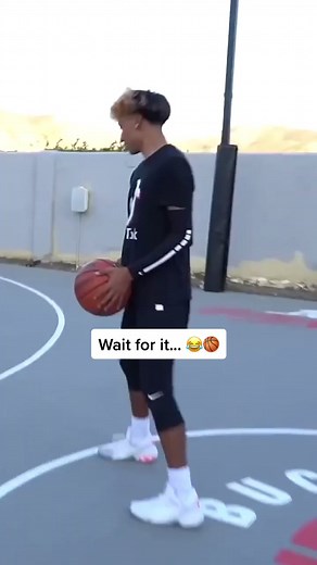 Did all that for what?💀 #basketball #dribbling #ballislife #brick #hoops #reels | 2HYPE