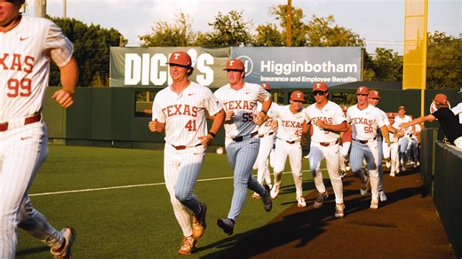 27K views · 899 reactions | golden hour baseball 奈落 #HookEm | Texas Longhorns | Texas Baseball | Facebook