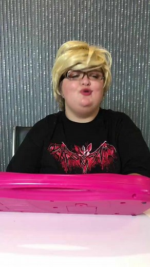 Logan Paul vs Jake Paul: Who's Your Favorite?