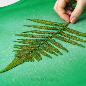 217K views · 1.6K reactions | Smart clothing tricks to look cool.  | 5-Minute Crafts Play | Facebook