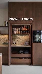 Contemplating a kitchen reno? You won’t regret these design upgrades which function as well as they look. Design by @roberttediekkeulens Video credit @byggeligjt.home #kitchendesign #kitchenrenovation #dreamhome #cleverdesign | The Designory Studio