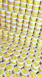 Zab honey natural soap for all skin types Price1,000 naira only...