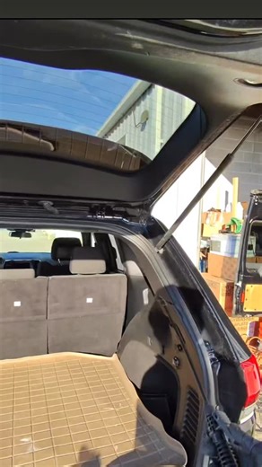 Clearing the trunk door jamb — quick and effective 👇 First, I hit it with a rinseless solution to break down all the grime and buildup that collects in those hidden spots. Then a quick pressure spray flushes everything out and leaves the jamb looking brand new again. Small detail, big difference. #satisfyingclean #detailtok #cardetailing #carcleaning #beforeandafter | Pristine Clean LLC Mobile Detailing