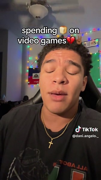 spending 🍞 on a video game and still being ahh is insane #yap #daniangelo #videogames #easports