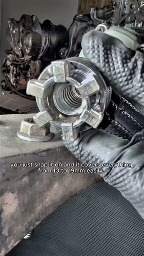 Multi-function Universal Socket Wrench Tool