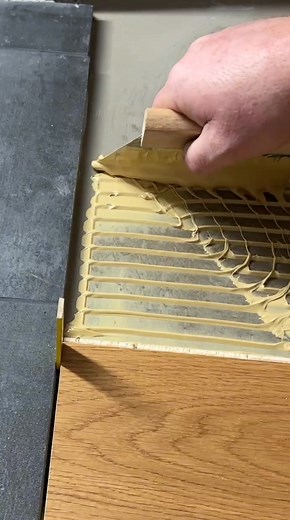 8.8K views · 17 reactions | #tips #tricks #fblifestyle #tools #parkett #dielen #vinyl #schleifen #kitten #holzliebe | Parkett Boos | Facebook