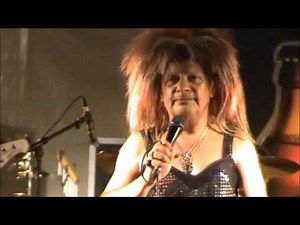 Johnny Carr Band 'live' (JC sings Tina Turner) - July 26th 2009