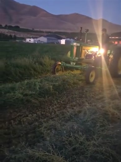 1957 JOHN DEERE 520 #tractor #johndeere #agriculture #farmer #fyp @John Deere