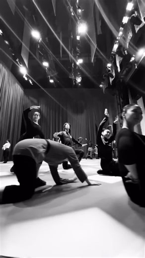 THE MONGOLIAN DANCE | ✨MONGOLIAN NATIONAL BALLET✨ Mongolian Grand Theatre of National Arts | Instagram