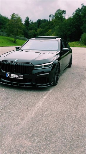 Exploring the BMW 750Li G12: Luxury Redefined