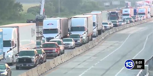 Blade truck driver killed in I-75 crash