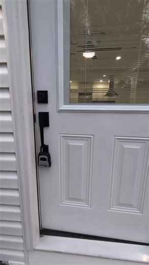 Recently Listed! 342 Crescent Dr Springfield TN . 3 bed 🛏️, 2 bath🛁 COMPLETELY renovated! . 🌟 3 yo roof 🌟 New floorboards in foundation 🌟 New vapor barrier 🌟 New sheetrock 🌟 New windows 🌟 New flooring throughout 🌟 New molding 🌟 New lighting throughout 🌟 New kitchen 🌟 New bathrooms 🌟 New floorplan 🌟 New tankless water heater 🌟 Fresh paint 🌟 Updated plumbing 🌟 Updated electrical . Just unpack your boxes and change your address! This beauty is MOVE IN READY!!! . MLS# 3034543 Listed