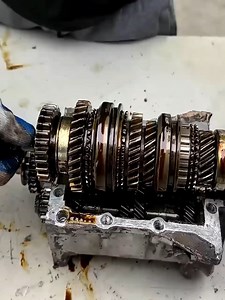 Gear Box Restoration #restoration #gearbox #GearboxRepair #DIYRestoration | Drorah