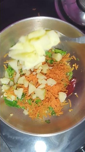 సగ్గుబియ్యం తో వెరైటీ టిఫిన్ ఇలా ప్రిపేర్ చేయండి