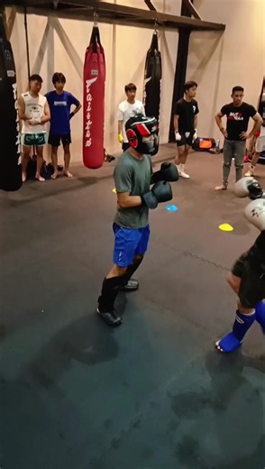 hajar aja 🔥🔥🔥 #yayasanonelotusindonesia #onelotusfighter #tigerkingcamp #CapCut