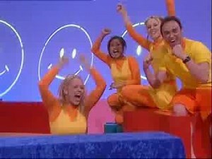 Hi-5 Charli Swimming Relay Race