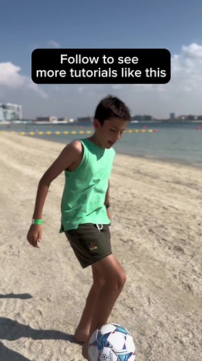 ‏How to do the Foot Stall! #tutorial #footballtips #skillswithsami