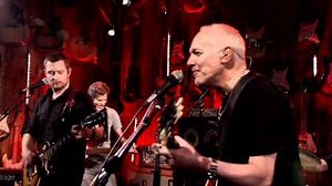 Peter Frampton "Show Me the Way Chords" on Guitar Center Sessions on DIRECTV - ChordU