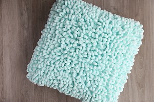 6.9K views · 80 reactions | This DIY throw pillow turns out so cool! Learn how to make it using Loop Yarn. (More detailed video instructions available here: https://www.itsalwaysautumn.com/make-a-gorgeous-loop-texture-throw-pillow-its-easy.html) | It's Always Autumn | Facebook