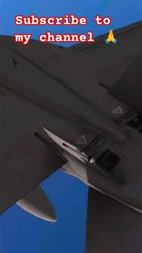 Perfect Missile Hit: Enemy Jet Destroyed in War Thunder Air Combat #shorts #warthunder