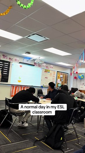 A Day in My ESL Classroom: Engaging with 8 Students