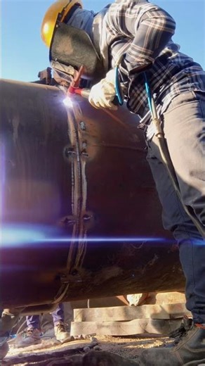 48" carbon steel (CS) pipeline, using argon welding (GTAW/TIG) 🧑‍🏭🔥❤️#shorts #youtubeshorts #love