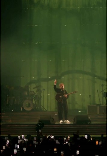 Lewis Capaldi Concert Experience in London O2