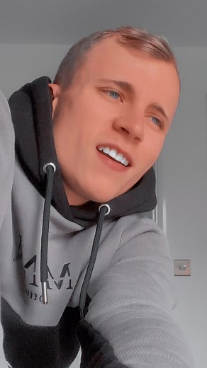 Let me talk to you 😉 #fyp #viral #trending