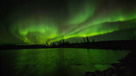Dreaming of the Aurora? Fall Aurora starts in August. Stay up late for nature’s dazzling display in the Northwest Territories — an experience you won’t want to miss! 📸: Jack Fusco 📍Yellowknife #SpectacularNWT #aurora #northernlights #fallaurora | Northwest Territories Tourism