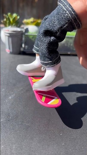 FINGER HOVER BOARDING #fingerboard #fingerboarding #lcboards #skate #skateboard #diy