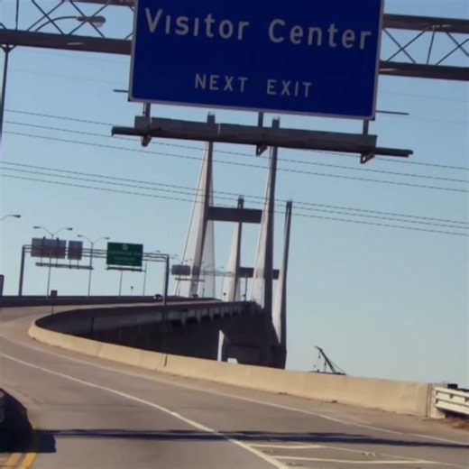 When Stephen Fry came to Georgia and weird rednecks forced him to get on a horse