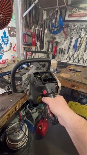 McCulloch powermac pm-225 16 35cc (1994) #chainsaw #chainsawman #fireemupfridays!