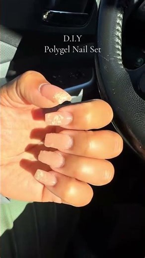 Poly gel Nail set with Dry Flowers and 3D texture #diynailartdesign #polygelnailsdesigns