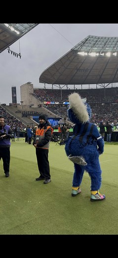 lol ALMOST GAME TIME | blue colts mascot