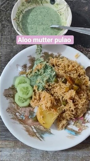 Aloo mutter pulao 🤤 #behindtheawesometaste #foodshorts #foodie #cooking