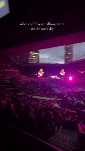Coldplay Concert Clips ft. The Lorax in Melbourne 2024